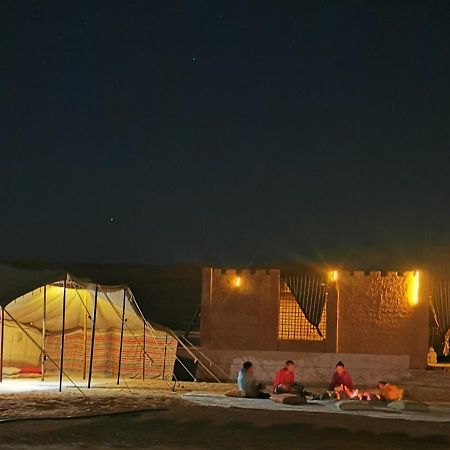 Desert Wonders Camp Ḩawīyah Eksteriør billede