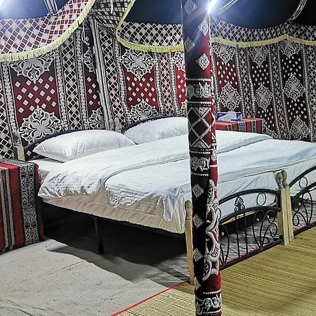 Desert Wonders Camp Ḩawīyah Eksteriør billede