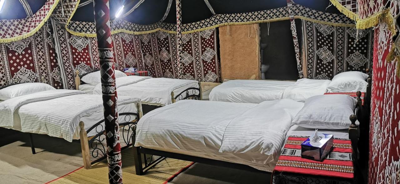 Desert Wonders Camp Ḩawīyah Eksteriør billede