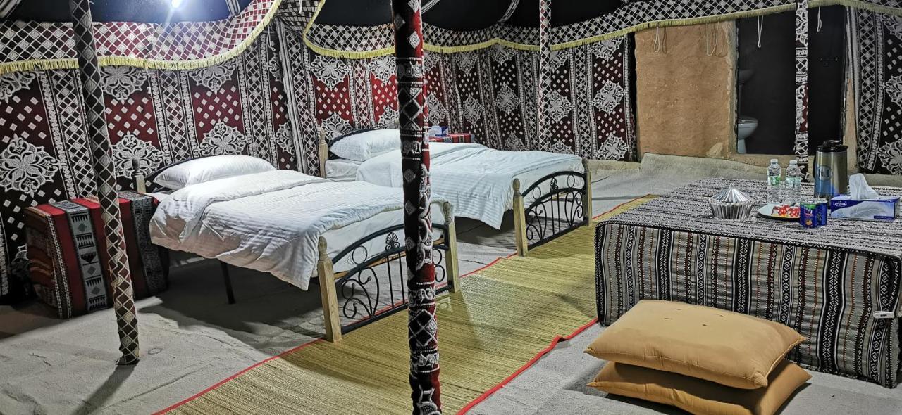 Desert Wonders Camp Ḩawīyah Eksteriør billede