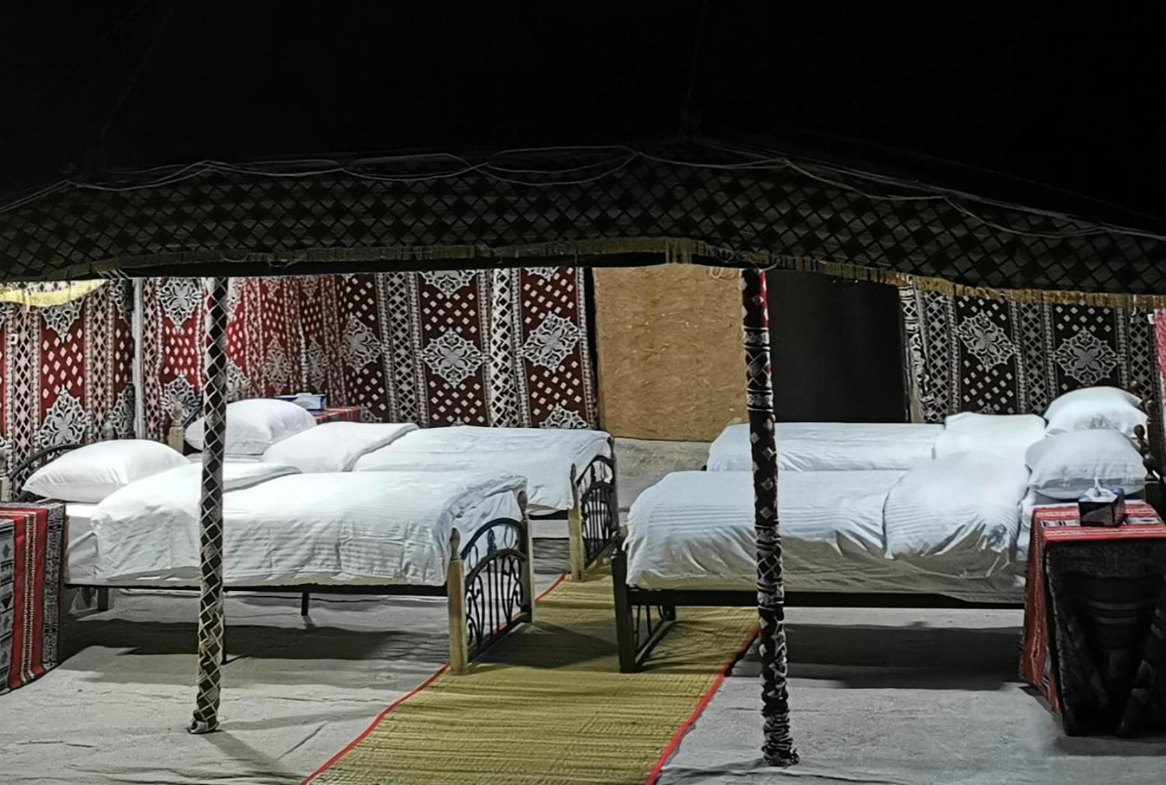 Desert Wonders Camp Ḩawīyah Værelse billede