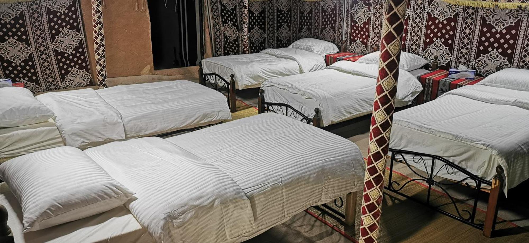 Desert Wonders Camp Ḩawīyah Værelse billede